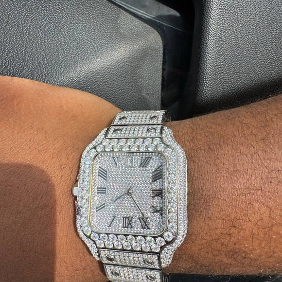 MEN'S VVS MOISSANITE WATCH - Picture 5 of 5